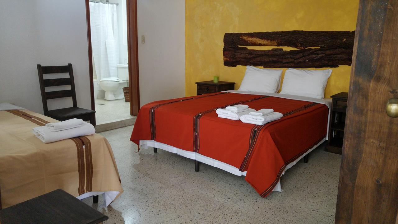 Ixkanul Antigua Hotel Екстер'єр фото