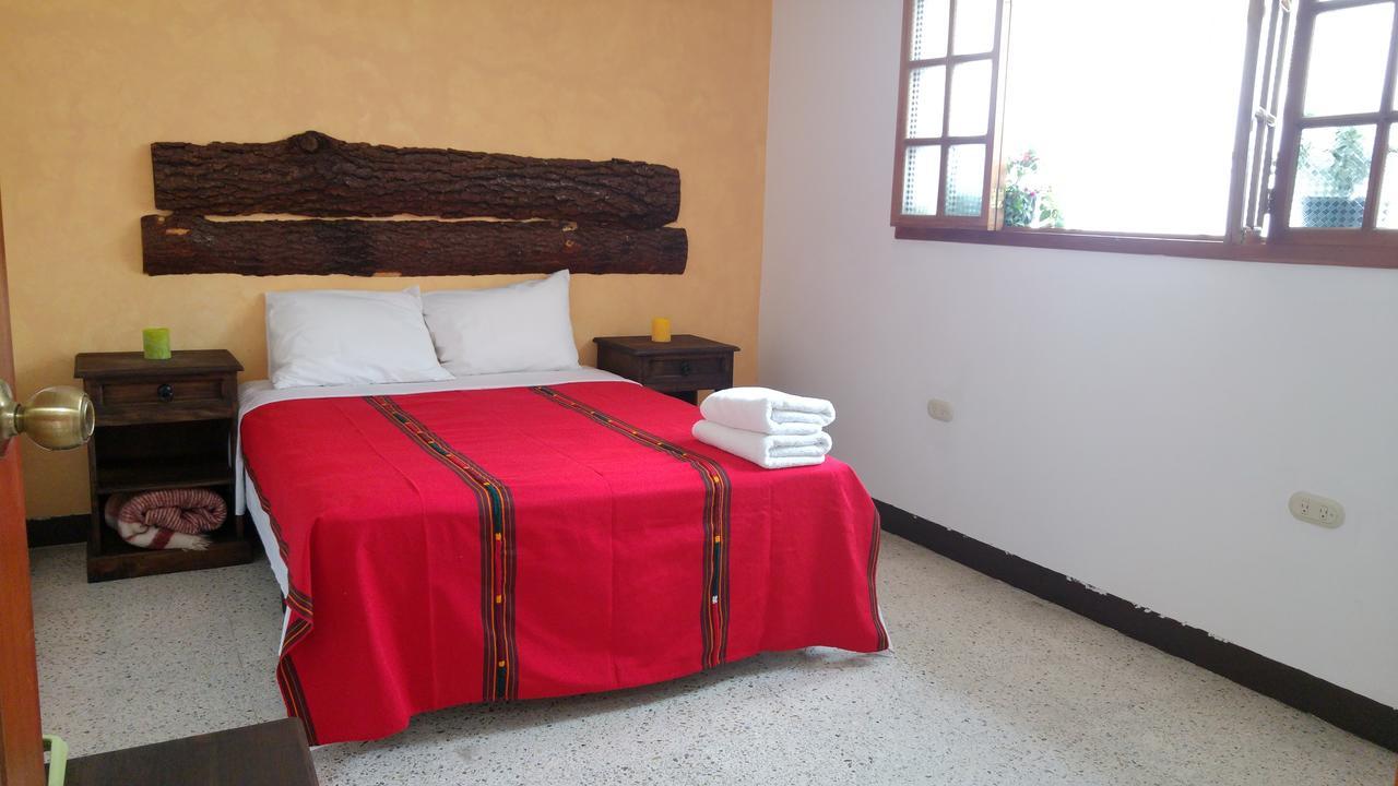 Ixkanul Antigua Hotel Екстер'єр фото