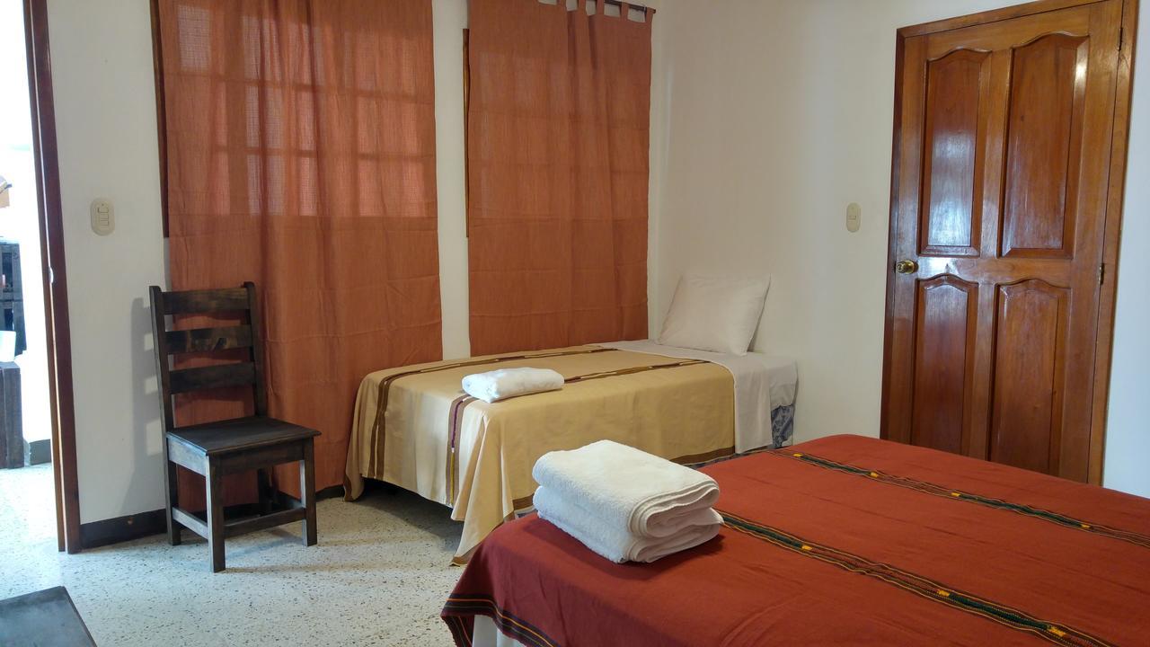 Ixkanul Antigua Hotel Екстер'єр фото