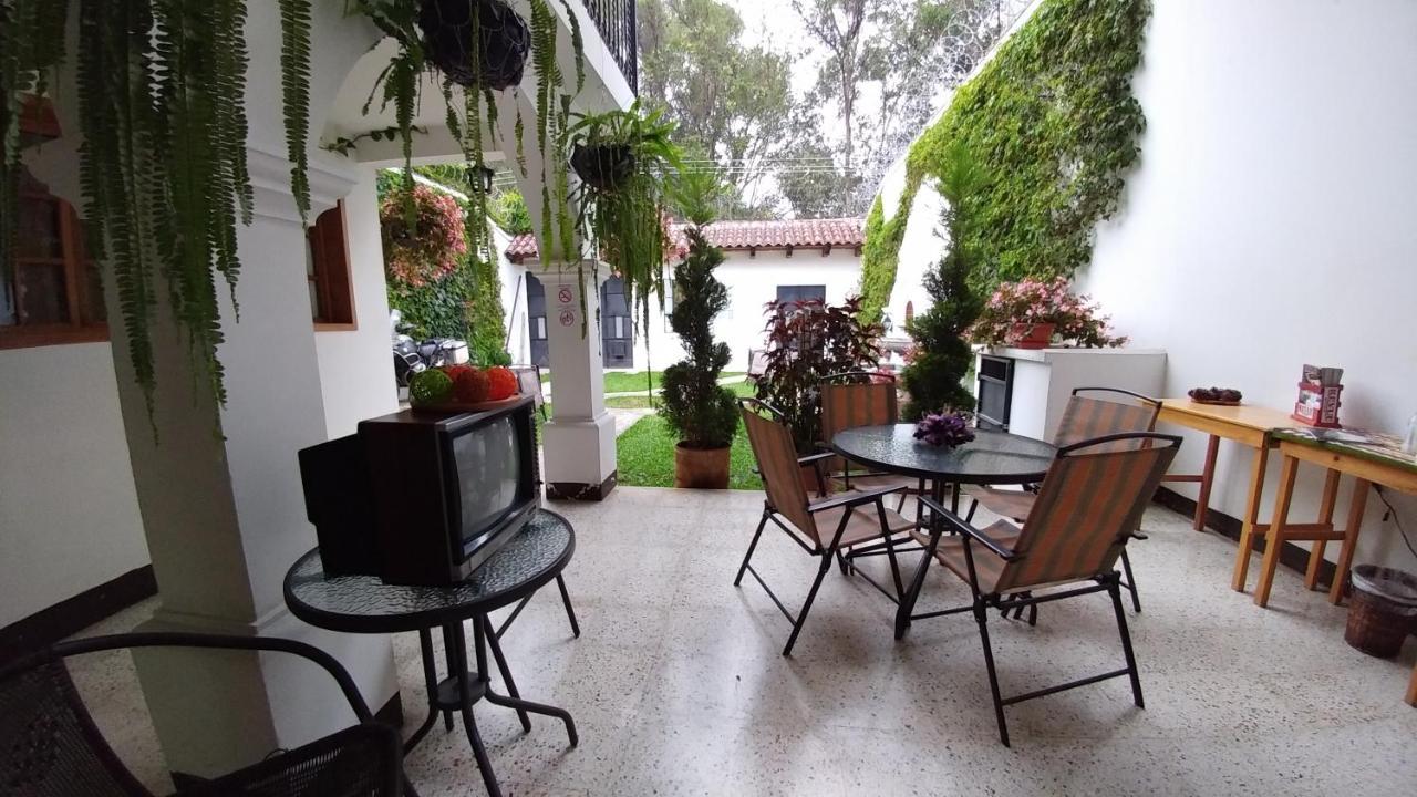 Ixkanul Antigua Hotel Екстер'єр фото