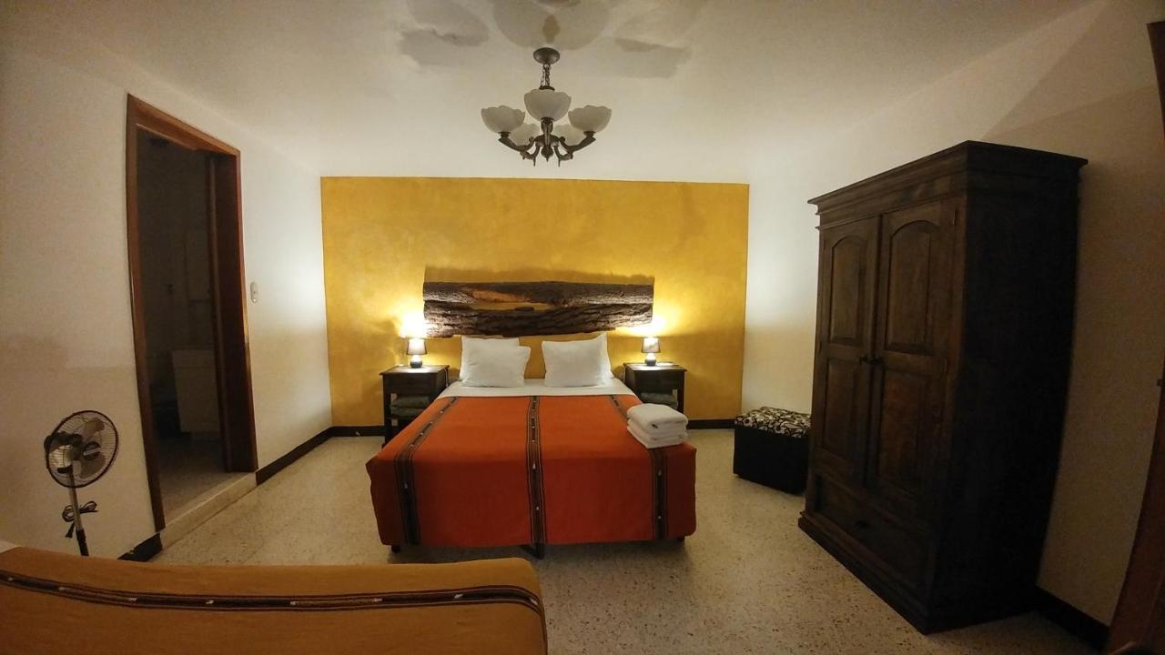 Ixkanul Antigua Hotel Екстер'єр фото
