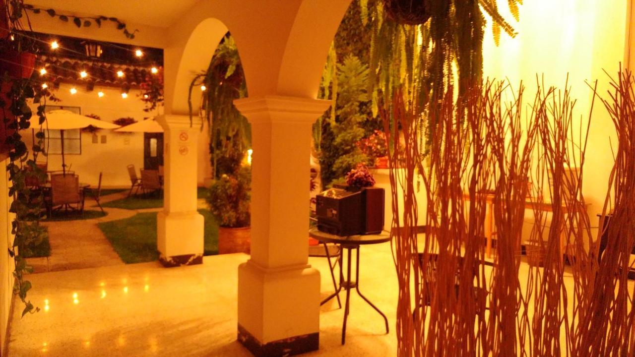 Ixkanul Antigua Hotel Екстер'єр фото